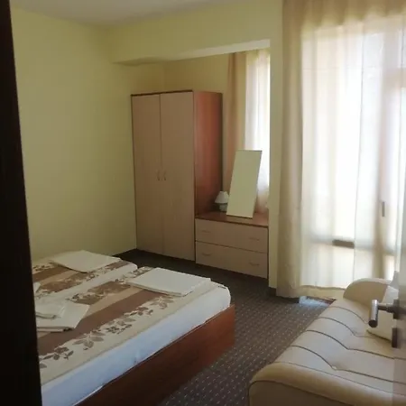 Vega Aparthotel