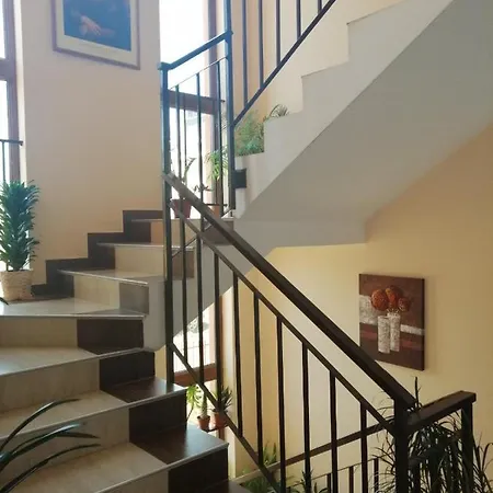 Vega * Σωζόπολη