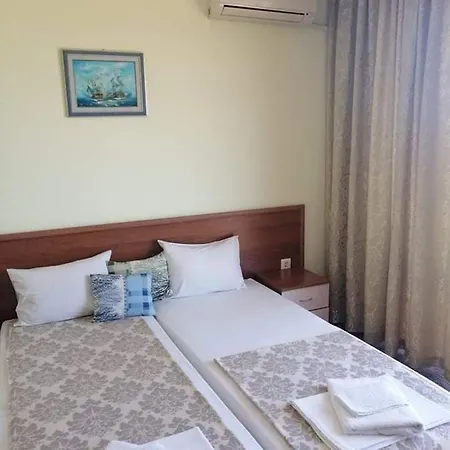 Vega Ξενοδοχείο με διαμερίσματα Σωζόπολη